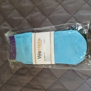 We help ankle socks. 3 pk